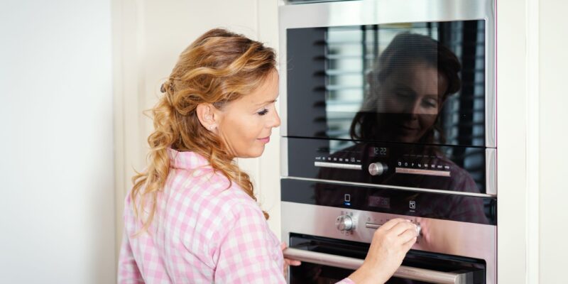 Най-Добри Фурни за Вграждане Gorenje 2026